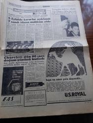 Son Havadis Gazetesi - 1 Aralık 1964 - Adalet Partisi Bütün İftiraları Kökten Çürüttü Yazan Mümtaz Faik Fenik Köşe Yazısı - Adalet Parti'nin Yeni İdarecileri Belli Oldu - Seçilmesi Bütün Yurtta Bayram Havası Yaratan Süleyman Demirel Göreve Başladı - Adalet Partisi Liderini İlk Tebrik Eden Cemal Gürsel Oldu - Genel İdare Kuruluma Seçilenler - Dokunulmazlıkların Kaldırılması Mevzuunda 13 Milletvekilinin İfadesi Alınacak - İhtilalci Yazan Talat Asal - Ortak Pazar Anlaşması Bugün Yürürlüğe Giriyor - Mübarek Miraç Gecesi Yazan Selahattin Şar - Talat Aydemir İsyanının İçyüzü Yazı Dizisi - Kara Sinan'ın Yeni Macerası Dişi Kartal Çizen Yurdagün Göker - İhtilafın Sonra Mısır Ve Nasır Yazan Ebu El Feth - Nonoş Çizen Buford Tune - İlk Gazeteci Şehit Hasan Tahsin Budur - Yeni Dans Letkiss - Gözlerimi Kaparım Vazifemi Yaparım Piyesi - Galatasaray Teknik Direktörü Gündüz Kılıç Ankara'yı Unutalım Hedefimiz Legia Dedi - Hakkı Yeten Beşiktaş Daha Da Gençleşecek Dedi