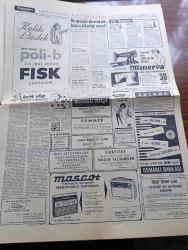 Hürriyet Gazetesi - 22 Haziran 1964 - İsmet Ali Dün Amerika'ya Gitti - Cumhurbaşkanı Cemal Gürsel Başbakan İsmet İnönü'yü Esenboğa Havalimanına Gelerek Uğurladı - Eski EOKA Lideri Grivas Gizlice Kıbrıs'a Gitmiş - Adalet Partisi Seyfi Kurt Ekim Üzerinde Israr Edince Başbakan İsmet İnönü Amerika'ya Muhalefet Temsilcisi Götürmedi - Metin Toker Paris'ten Bildiriliyor İsmet İnönü De Gaulle Görüşmesi Kıbrıs Konusunda Bir Merhale Olacak - Sel Van'da 2 Köyü Haritada Sildi 12 Kişi Boğuldu - Babalar Gününde Anneler Konuştu - Spor Toto Neticeleri - Padişah Vahdettin'in Polis Müdürü Hasan Tahsin İşkora Geri Geldi - Bir Hayal Uğruna Aşk Ve Macera Romanı Çizen Faruk Geç -  Bizimkiler Yazan Kemal Bisalman  Çizen Sezgin Burak - Ayrılık Yılları Aşk Romanı Yazan Denise Robins - Natalie Wood Soyunmaktan Çekinmez Fotoğraf - Şehir Meclisin Üyesi Mühendis Faruk Ilgaz'ın 60 Bin Liraya Yaptırdığı Köprüden 20 Bin Kadıköylü İstifade Edecek - Can Bartu Fenerbahçeli Seyircilerime Kendimi Göstermek İsterim