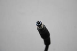 COMBO ORJINAL  ADAPTÖR 12V 2A   SORUNSUZ ADAPTÖR     (YUKARI RAF KUTU
