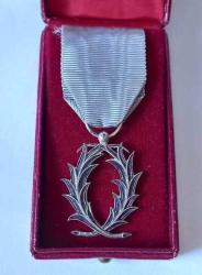 ORJİNAL FRANSA PALMİYE YAPRAĞI MOR ŞÖVALYE MADALYASI EN YÜKSEK ONUR MADALYASI...