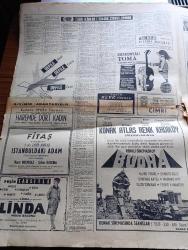 Hürriyet Gazetesi - 21 Aralık 1965 - Gençlik Kıbrıs İçin Miting Yaptı - Onbinlerce Genç Tek Kalp Halinde Haykırdı Ve İstanbul Dün Ordu Kıbrıs'a Sesleri İle İnledi - Gençler Hürriyet Meydanında Fotoğraf -  Süleyman Demirel Kıbrıs Kaybedilmiş Değildir Dedi - Kanlı Kıbrıs Hadiselerinin 2. Yıldönümü - Dışişleri Bakanı İhsan Sabri Çağlayangil Karar Bize Bir Şey Kaybettirmedi - Şinasi Osma Bir Harbi Göze Aldığımızı İlan Edelim Dedi - TPAO Ziraat Bankası Sümerbank Ve Etibank Genel Müdürleri Değişti - Aşk Ve Macera Romanı Çizen Faruk Geç - Bizimkiler Yazan Kemal Bisalman Çizen Sezgin Burak - Kader Çizgisi His Romanı Yazan Lewis Cox Yazı Dizisi - Resmi Sinemaskop Budha - Avrupa'yı Yerinden Oynatan Sesler Röportaj Sezen Cumhur Önal Yazı Dizisi - Stadlarda Asayiş Yine Bozuldu - İstanbul Emniyet Müdürü Hayrettin Nakipoğlu Gerekirse Cop Kullanırız - Hakem Ogün Altıparmak'ı Yine De Sahadan Attı - Hafız Erol Fenerbahçeli Oyuncuları Maçtan Önce Okudu Ama - Can Bartu Sakat - Güngörmüşler Çizgi Roman
