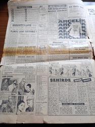 Hürriyet Gazetesi - 12 Şubat 1966 - Cemal Gürsel Ölümle Pençeleşmeye Devam Ediyor - Cumhurreisliği İçin Orgeneral Cevdet Sunay Büyük ve Milli Bir Vazife Dedi -  Cumhurbaşkanı Cemal Gürsel'in Eşi Melahat Gürsel'e Durum Yavaş Yavaş Açıklanıyor - İstanbullu Bir Türk Mehmet Saffet Ersöz Güney Kutbuna Bayrağımızı Dikti - İngiltere'de Homoseksüellik Artık Suç Sayılmıyor - Kader Çizgileri Aşk Ve Macera Romanı Çizen Faruk Geç - Bizimkiler Yazan Kemal Bisalman Çizen Sezgin Burak - Burç Falınız - Fatih Sultan Mehmet Devrine Ait Eserler Meydana Çıkarılacak - Film Başına 12 Bin Lira Ücret Alan Köpek - Belgin Doruk ve Ekrem Bora Fotoğraf -  Türkan Şoray Gözlerini 250 Bin Liraya Sigorta Ettiriyor - Armatör Nazım Kalkavan'ın 10 Bin Lira Değerindeki İngiliz Asıllı Kaniş Cinsi Köpeği Şoförün Kızı Filminde Oynadı - Ayhan Işık - Ajda Pekkan Soyunmayacak - Güngörmüşler Çizgi Roman - Gökler Hakimi Gordon Çizgi Roman - Fatoş Çizgi Roman - Dedektif Nik'in Maceraları Çizgi Roman - Lazo Şöhret Yolunda