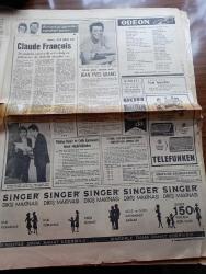 Hürriyet Gazetesi - 25 Aralık 1965 - Dışişleri Bakanlığı Yüksek Müşaviri Hasan Işık Kıbrıs Meselesini BM Değil Türkiye Halledebilir - Kağıthanede Kayacam Şişe Ve Cam Fabrikasında İnfilak - Sadun Boro'nun Alman Asıllı Eşi Oda'nın Köln'deki Annesi Onlar İçin Her Gün Dua Ediyorum Dedi - Oda Boro'nun Ailesi Fotoğraf - Milli Basketbol Takımı Antrenörü Samimi Göreç'in İşine Son Verildi  - Kader Çizgisi His Romanı Yazan Lewis Cox Yazı Dizisi - Nuri Sesigüzel Vahi Öz Kazablanka Gazinosunda -  Avrupa'yı Yerinden Oynatan Sesler Yazan Sezen Cumhur Önal Yazı Dizisi - Fenerbahçe Menajeri Necdet Erdem Dertli Her Takım Fenerbahçe Karşısında Nedense Çok Sert Oynuyor - Galatasaraylı Metin Oktay Sakat Olmasına Rağmen Gençlerbirliğine Karşı Oynayacak - İşte Brigitte Bardot Fotoğraf - Beyaz Perdenin Yeri Doldurulamaz Aktörü Öztürk Serengil Ve Altın Mikrofon Birincisi Yıldırım Gürses Beşiktaş Cam Salonda - Turist Ömer Dümenciler Kralı Pek Yakında Sinemalarda - Sadri alışık - Altın Mikrofon