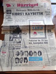 Hürriyet Gazetesi - 18 Aralık 1965 - Birleşmiş Milletler'e Kıbrıs'ı Kaybettik - Birleşmiş Milletler Siyasi Komisyonunda Kimler Aleyhimize Oy Verdi - Pakistan'da 25 Bin Kişi Kasırgadan Öldü - Dışişleri Başkan Vekili Faruk Sükan Kıbrıs Konusunda Taviz Verilmeyecek Dedi - Aşk Rüyası Aşk Ve Macera Romanı Çizen Faruk Geç -Kuzey Vietnam Barış Görüşmesine Hazır - Süleyman Demirel'in Karar Günü Konya'ya Gitmesini Siyasi Çevreler İyi Karşılamadı - Kıbrıs'a Tam Bağımsızlık Türklere Sadece Azınlık Hakkı - Genç Güzel Gönül Yazar - Bizimkiler Yazan Kemal Bisalman Çizen Sezgin Burak - Altın Mikrofon - Bu Da Yunanların Lolitası Anna Yalanı - Rejisör Lütfi Akad Sırat Köprüsü Filmi - Müzik Dünyamız - Marc Aryan'a Hazırlık - Güngörmüşler Çizgi Roman - Gökler Hakimi Gordon Çizgi Roman - Fatoş Çizgi Roman - Dedektif Nik'in Maceraları Çizgi Roman - Hoover En Makbul Yılbaşı Hediyesi - İstanbul'da Bugün Bu Gece Sinema Tiyatro Programı - Fenerbahçe Problemi - Taraftar Neden Sustu - Burç Falınız