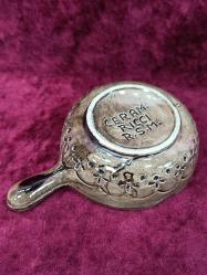 VINTAGE EL YAPIMI MİNELİ PİSA KULESİ KABARTMA TASVİRLİ İMZALI SERAMİK KÜL TABLASI