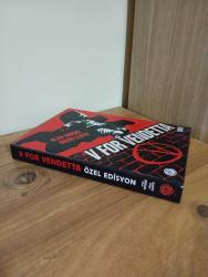 V For Vendetta (Özel Edisyon) CİLTLİ --- Açıklamayı Okuyunuz