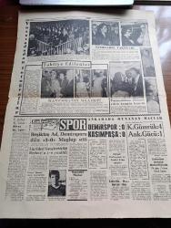 Kudret Gazetesi - 16 Ekim 1960 - Celal Bayar Ve Nedim Ökmen'in İrtikap Suçundan Beşer Sene Hapis Edilmeleri Talep Edildi - Yassıada'dan Notlar - Üç Adam Celal Bayar Adnan Menderes Ve Refik Koraltan Şimdi Ne Haldeler - Yassıada'dan Duruşmalarına Ait Program - Celal Bayar Dün Bir Avukat buldu - Adnan Menderes'in İki Avukat Müracaatı - Safa Yalçuk Ve Muavini Dün Tahliye Oldular - Yassıada'da Ecnebi Gazetecilerin İntibaları - Gelin Kaya Edebi Roman Yazan Muazzez Arıoba Yazı Dizisi - Yassıada Pul Serisi Tedavüle Çıktı - Son Teşebbüs Çizgi Roman - Küba Başbakanı Fidel Castro Bugün Bir Konuşma Yapacak - Hava Jeep'i 1965 Yılında Piyasaya Çıkabilecek - Kruşçef Amerika'dan Mağlup Olarak Döndü - Floransada Aşk Çeviren M. Alçe Yazı Dizisi - Yassıada'dan Fotoğraflar - Fenerbahçe 7 Karşıyaka 1 - Dekatlon Ankara Birinciliğinde İlk Gün Orhan Altan Başta - Balmumcu Çiftliğinde Tahliye Edilenler Fotoğraf - Fatin Rüştü Zorlu'nun Annesi Parasızlıktan Şikayetçi Fotoğraf - Sanıkların Yakınları Fotoğraf