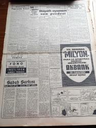 Cumhuriyet Gazetesi - 21 Ekim 1960 - Bir Daha Yazan Nadir Nadi Köşe Yazısı - Dünkü Duruşma Sadece Bir Saat Sürdü Ve Müdafaalar Yapıldı - Köpek Davasında Karar Pazartesiye Kaldı - Celal Bayar Karar Lehte Veya Aleyhte Olsun Mühim Değil Dedi - Dünkü Duruşmada Yalnız Celal Bayar'ın Kızı Nilüfer Gürsoy Hazır Bulundu - Ali Ulvi'nin Fırçasıyla Oktay Engin Ve Fatin Rüştü Zorlu - Fahrettin Kerim Gökay Bakanlık Emrine Alındı - Yassıada İntibaları Kısa Notlar Yazan Cevat Fehmi Başkut - Sabah Şarkısı Yazan Taylor Caldwell Yazı Dizisi - Büyük Oyunun Son Perdesi Yazan Oğuz Türkkan - Bay Oscar Karikatür - Profesör Nimbüs'ün Maceraları Çizgi Roman - Fransa'da Beşinci Cumhuriyet En Ciddi Krizi Yaşıyor - Patti Çizgi Roman - Resimli Roman Başkasının Günahı Çizen Yves Sayol - Tiyatro Cephede Piknik Yazan Lütfi Ay - Fordmotor Comet'i Takdim Eder - Fenerbahçe Kız Voleybol Takımı Şampiyon Kulüpler Turnuvasında - İngiltere'de Yapılacak Beynelmilel Yelken Federasyonu Toplantısına Salahattin Cihanoğlu Gidiyor