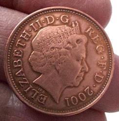 2001 BİRLEŞİK KRALLIK(İNGİLTERE) 2 PENCE KRALİÇE II.ELİZABETH İBARELİ ORİJİNAL MADENİ PARASI 4RR1AA NADİR