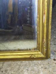 18571-ANTİKA ÇOK ESKİ AHŞAP ÇERÇEVELİ TAŞ AYNA