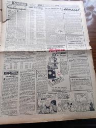 Vatan Gazetesi - 11 Ekim 1960 -  Halkı Silahlandıran Sanıklara Ait Kararname Yüksek Adalet Divanına Verildi - Celal Bayar Suçu Adnan Menderes'in Üzerine Attı - Yassıada'nın Eşiğinde Yazan Ahmet Emin Yalman - Adnan Menderes Silahlanma Konusunda Bu Halkı Seçime Hazırlamak İçin Alınmış Bir Tedbirdi Dedi - Ethem Menderes İfade Verdikten Sonra Fotoğraf - Celal Bayar'ın Eşi Cuma Günü Yassıada'ya Gidecek - Yeşilköy Havaalanında Turistik Lokantada 10 Kişi Zehirlendi - Ticaret Liseliler Dün Sessiz Yürüyüş Yaptılar - 6 7 Eylül Olayları Yazan Orhan Birgit Yazı Dizisi -  Taş Devri Çizen Mıstık - Seller Arka Girsin Artık Yazan Behçet Kemal Çağlar Köşe Yazısı - Emil Galip Sandalcı Köşe Yazısı - Hoş Memo Karikatür Çizen Al Capp - Tonton Agah Çizen Sade Yalçın - Stiv Roper Çizen Saunders Ve Waggon - Kır Çiçeği Marion Yazan Jean Martet Yazı Dizisi - Fenerbahçe İzmir Deplasmanına Gidecek - Basketbol Birinci Ligi Galatasaray Darüşşafaka Maçı İle Başlıyor - Asrın Davası Başlarken - Şemi Ergin Mektubu
