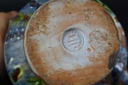 VİNTAGE DAMGALI SIRLI ÇAYDANLIK YADA SÜTLÜK  (DELİKLİ RAF