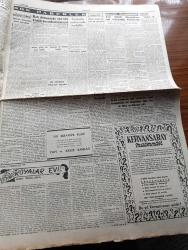 Cumhuriyet Gazetesi - 30 Eylül 1951 - Ümit Veren Kitap Yazan Nadir Nadi Köşe Yazısı - Bankalar Baremi Değişiyor Yeni Tasarı Hazırlandı - Güvenlik Konseyi Yarın Petrol İhtilafını Görüşecek - Almanya'nın Eski Ankara Büyükelçisi Von Papen İstanbul Valisi Fahrettin Kerim Gökay'ı Ziyaret Etti - Amerika'nın Atlantik Paktına Dair Teşebbüsü - Başbakan Adnan Menderes'in İngiltere Başbakanı Attle'a Cevabı - Ankara Güzeli Birsen Demirtaş Seçildi -  - Babalar Çocuklarına Okul Kitabı Alamıyorlar - Harb Akademisinde Diploma Tevzi Töreni - Haftanın Şakaları Yazan Burhan felek - Dedikodu Yazan Falih Rıfkı Atay - Parmak İzi Nasıl Bulundu - Rüyalar Evi Yazan Peride Celal Yazı Dizisi - Batı Almanya'da 250.000 Kişilik Bir Ordu Kurulacak - Ordu Karması Dün Beşiktaş'ı 2 0 Yendi - Kadın Gazeteci Lil'in Maceraları Çizgi Roman - Dolmabahçe Stadında Ordu Muhteliti İle Fenerbahçe Maçı - Opon Ağrı Kesici - Hamiyet Yüceses Perihan Sözeri Ve Sabite Tur Tepebaşı Gazinosunda -  Zehra Bilir Beyaz Parkta - Jeep