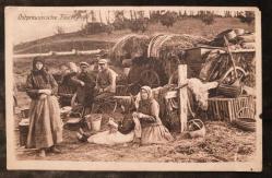 PC.1512  BİRİNCİ DÜNYA SAVAŞI SIRASINDA RUSLARIN İŞGAL ETTİĞİ DOĞU PRUSYA'DAN KAÇAN KÖYLÜLER     FOTOGRAF  ERIN BENNINGHOVEN POSTA KARTI