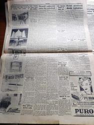 Cumhuriyet Gazetesi - 23 Kasım 1953 - Süveyş İhtilafındaki Tek Çıkar Yol Köşe Yazısı - Avrupa'da Ordusu Ve Dörtlü Konferans - Başbakan Adnan Menderes Trabzon'a Gitti - Memur Aylıklarına Yapılacak Zamlar - Mısır Bize Bir Nota Verdi - Otomobil Mukavemet Yarışı Dün Neticelendi - Futbol Maç Bileti Karaborsacıları İle Mücadele Şiddetlendi - Kore'de Komünist Mezalimi - Beşiktaş Dün Vefa'yı 3 1 Mağlup Etti - beyaz Köşkte Oturanlar Yazan Rikkat Köknar Yazı Dizisi - Halk İçin Açılan Dershaneler - Aya Seyahat 25 Sene İçinde Mümkün Olacak - Amerika'nın Sesi Radyosu Bu Hafta İzmir'den Bahsedecek -  İngiltere'de Profesyonel Tenis Şampiyonluğunu F. Sedgman Kazandı - Son Kahkaha Yazan Edison Marshall Yazı Dizisi - Şöhret Fabrikatörü Guido Orlando - Resimli Romanımız Saatçi Pel Yazan P. Gordeaux - Atatürk'ün Müze Haline Konulan Doğduğu Evden Resimler Fotoğraflar - Kaybettiğimiz Değerli Sanatkar Veli Kanık Hayatı Ve Eseri Yazan R.A.S. - İngiltere'de Görülen Uçan Daire - İran'dan Türkiye'ye İltica