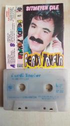 FERDİ TAYFUR BİTMEYEN ÇİLE SEYYAH OLDUM KARTONET MATBA