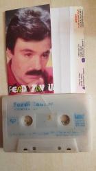 FERDİ TAYFUR BİTMEYEN ÇİLE SEYYAH OLDUM KARTONET MATBA