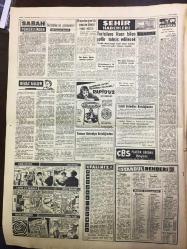 YENİ SABAH GAZETESİ - 28 HAZİRAN 1961 - HİLTON OTELİ'NDEKİ ZEHİRLENMENİN SABOTAJ OLDUĞU ANLAŞILDI - HİLTON'DA ZEHİRLENME!.. - CEMAL GÜRSEL; ''ADALET PARTİSİ ANAYASAYA HAYIR DEMEK NİYETİNDE'' DEDİ - ALANKUŞ İSTİFA ETTİ - AHMET ÇİFTÇİ - SABİHA DEREN - KUVEYT, IRAK'A KARŞI KOYACAK - JACQUELINE KENEDY - BERLİN FESTİVALİ - AĞAÇ VİDASI, KEMAL NEMLİ - BEYAZ GÜLLER - ÇBS PLASTİK BADANA BOYASI REKLAMI - RAPİDUS GAZ OCAKLARI REKLAMI - NEZİHE ARAZ - NASREDDİN HOCA, GÜLDÜREN GERÇEK - SADIK DEMİR, HASBİ TEMBELLER, UÇAN ADAM - FENERBAHÇE, LEFTER'E BİN LİRA CEZA VERDİ - 6 SAYFA