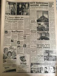 YENİ SABAH GAZETESİ 23 NİSAN 1960 YIL :22 SAYI :7594--Başvekil ,Amerikan B.Elçisi ile Uzun Bir Görüşme Yaptı --Hukuk Fakültesi Kalem Şefi Dün Tevkif Edildi ---Güney Kore Meclisinde Mebuslar Birbirine Girdi ---Bugün Milli Hakimiyet ve Çocuk Bayramını Kutluyoruz --Gümrükteki mallar için ithal izni verildi --Polis ,talebeye hem dayak atmış hem de kimseye söyleme demiş --Bir otobüs köprüden uçtu 2 kişi öldü 16 yaralı var --Ankara da 21.Resim Heykel Sergisi Açıldı---Çocuk Bayramı :Siyavuşgil ---Clark Gable i züğürtlükten sıyırıp meşhur eden izdivaç ---İstanbul Rehberi ---NATO Konferansının Mevzuları Açıklandı --Batı Almanya Mülteciler Vekili D.Almanya Muhakeme Ediliyor ---Kıbrıs da ki üslerle ilgili anlaşma bu ay sonunda imzalanıyor ---Sinema :Aşk Kurbanı --Kız kardeşini öldüren dokumacı tevkif edildi ---Galatasaray -K.Yaka ,Fenerbahçe -Ankaragücü --Temmuza 2 ay kala transfer canlandı --Amerikalı D.James 100 M.de 10.2 yaptı --Tenis de İstanbul Viyana bugün karşılaşıyor ---