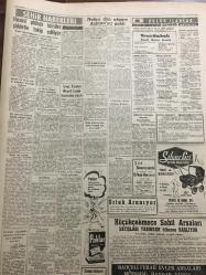 YENİ SABAH GAZETESİ 21 MAYIS 1960 YIL :23 SAYI :7612---Nehru dün akşam Ankara ya geldi --Macmillan Nato işbirliği daha sıkı olmalıdır dedi ---Yeni bir Atlas Füzesi mesafe rekoru kırdı ---Sıcaklar bastırdı --Üç trafik kazasında  4 kişi öldü --4 Kadın ve 1 erkeğin kaatili yakalandı ---D.Almanya dan kızını bulmak için yaya geldi ---Kocasının  şarabına zehir katıp öldürmüş ---Bir gençlik Hatırası :Siyavuşgil --Cam Sanayinde 500 kadar işçi işsiz kaldı ---33000 köye 65 yılda elektrik verilecek --Von Popen rahatsızlandı ---Sinema : Yaman Hafiye ,Kanlı Geçit ,Hayaller Şehri ---Lig sonuncuları Bursa da kozlarını paylaşıyorlar --Beşiktaş ve Fenerbahçe Adana da dün tezahüratla karşılandı ---Sofya atletizm mitingine 10 millet iştirak ediyor ---Feriköy İsviçre de ilk maçını 2-1 kazandı ---15 Torun sahibi kadın kaçırıldı ---3 Peynir taciri yolda soyuldu --İzmir de bir otel yandı --
