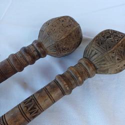 LOT.3 » Antika Ahşap Seşper Gürz ,2 Adet