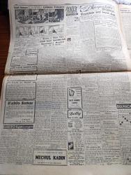 Cumhuriyet Gazetesi - 14 Ocak 1956 - Nasıl Etsek Yazan Nadir Nadi Köşe Yazısı - Millet Meclisinde Dünkü Fırtınalı Toplantı - 6 7 Eylül Hadiseleri Dolayısıyla Başbakan Adnan Menderes Hakkında Meclis Tahkikatı Açılmasını İsteyen Takrir Büyük Gürültüler İçinde Görüşüldü ve Neticede Reddedildi - Demokrat Parti Ve Hürriyet Partisi Liderleri Dün İlk Defa Çatıştılar - Modern Bir Dökümhane Kuruluyor - Amerika'da Hiç Bir Resmi Okulda Din Dersi Yok - Kırlangıç Yuvası Yazan Taylor Caldwell Yazı Dizisi - İtalyan Filarmoni Orkestrası Dün Geldi - Suriye İle Lübnan Anlaşma Yapıyorlar - Divan Oteli Bu Gece Açılıyor - Japonya'dan Gelen Milyoner Türk Feyzurahman Gizatullis Gözyaşı Döktü - Resimli Romanımız Çalınan Tabanca Yazan George Simenon - Piyanist Fezal Üstar'ın Dün Akşamki Konseri - Yalçın Granit Dönüyor - Yugoslav Radniçki Bugün Adalet İle Karşılaşıyor - Beşiktaş Ve Fenerbahçe Gittiler - Beşiktaş Kız Basketbol Takımı Kurdu - Alman Basını Fenerbahçeli Feridun Buğeker'i Övüyor -Balkan Kros Parkuru