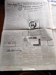 Cumhuriyet Gazetesi - 28 Ekim 1958 - Basın Aleyhinde 3 Mahkumiyet Kararı Dün Tasdik Edildi - Akis Dergisi 30 Gün İçin Kapatıldı - Tarık Halulu 16 Zafer Gazetesinden Fatin Fuad 14 Ay Hapis Yatacaklar - Radyo İdaresi Aleyhinde İlk Davalar - Radyo Bir Ölüye Parti Değiştirtti - Cumhuriyet Bayramı Başlıyor  - Türk Silahlı Kuvvetlerine Verilecek Güdümlü Mermiler - Yeni Barem Önümüzdeki Mali Yılda Uygulanacak - Gazeteci Nureddin Artam'ı Kaybettik - Amerikalılar Adana Üssünü Tahliye Ettiler - Amerika'da 587 Türk Doktoru Var - Diyarbakır'da Zengin Petrol Damarı Bulundu - Doktor Jivago Yazan Boris Pasternak Yazı Dizisi - Ne Ekersen Yazan Ömer Sakıp Yazı Dizisi - 1 Ayda 105 Esnaf Milli Korunmaya Verildi - Romanya'da Kızıllar İhtilalden Korkuyor - Burhan Felek Köşe Yazısı - Osmanlı Donanmasının Tarihinde Karanlık Sayfalar Yazan Cemaleddin Saraçoğlu Yazı Dizisi - Ali Abalı Milli Hakem Oldu - Beşiktaş Real Madrid'le İspanya'da Gece Oynayacak - Masa Tenisi Türkiye Şampiyonası -