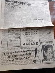 Cumhuriyet Gazetesi - 28 Ekim 1958 - Basın Aleyhinde 3 Mahkumiyet Kararı Dün Tasdik Edildi - Akis Dergisi 30 Gün İçin Kapatıldı - Tarık Halulu 16 Zafer Gazetesinden Fatin Fuad 14 Ay Hapis Yatacaklar - Radyo İdaresi Aleyhinde İlk Davalar - Radyo Bir Ölüye Parti Değiştirtti - Cumhuriyet Bayramı Başlıyor  - Türk Silahlı Kuvvetlerine Verilecek Güdümlü Mermiler - Yeni Barem Önümüzdeki Mali Yılda Uygulanacak - Gazeteci Nureddin Artam'ı Kaybettik - Amerikalılar Adana Üssünü Tahliye Ettiler - Amerika'da 587 Türk Doktoru Var - Diyarbakır'da Zengin Petrol Damarı Bulundu - Doktor Jivago Yazan Boris Pasternak Yazı Dizisi - Ne Ekersen Yazan Ömer Sakıp Yazı Dizisi - 1 Ayda 105 Esnaf Milli Korunmaya Verildi - Romanya'da Kızıllar İhtilalden Korkuyor - Burhan Felek Köşe Yazısı - Osmanlı Donanmasının Tarihinde Karanlık Sayfalar Yazan Cemaleddin Saraçoğlu Yazı Dizisi - Ali Abalı Milli Hakem Oldu - Beşiktaş Real Madrid'le İspanya'da Gece Oynayacak - Masa Tenisi Türkiye Şampiyonası -