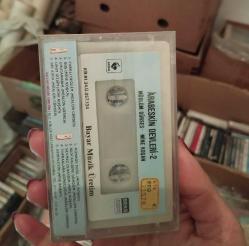 ARABESK'in DEVLERİ 2 * MÜZLÜM GÜRSES & MİNE KOŞAN * KAĞIT BASKI * SARI BANDROLLÜ * BAYAR MÜZİK ÜRETİM