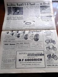 Cumhuriyet Gazetesi - 29 Eylül 1960 - Geçim Derdi Yazan Nadir Nadi Köşe Yazısı - Sabıklar Cezalarını Nerede Çekecekler - Albay Sezai Özkan'a Göre Kurucu Meclis Kurulacak - Komite Üyeleri Amme Hizmeti Göremeyecek - Cemal Gürsel Kokteylde Fotoğraf - Antidemokratik Gösteri Ve Yürüyüş Kanunu Kaldırılıyor - Amerika'dan Adnan Menderes'e Posta İle İncil Gönderildi - Bakanlık 21 Kıbrıslı Öğrenciye Burs Verdi - Basın Mahkemesi Dün Tekrar Faaliyete Geçti - Trakya Din Konusunda En Uyanık Bölgemiz - Düşükler Avrupa'da Yazan Amiral Afif Büyüktuğrul Yazı Dizisi - Sabah Şarkısı Yazan Taylor Caldwell Yazı Dizisi - Büyük Bahçe Yazan Fakir Baykurt Köşe Yazısı - Komünist Çin Birleşmiş Milletler'e Alınmıyor - Cezayir Hükümeti Başkanı Ferhat Abbas Moskova'da - Komiki Şehir Naşit Bey Biyografik Hikaye Yazan Burhan Arpad Yazı Dizisi - Resimli Roman Başkasının Günahı Çizen Yves Sayol - Bay Oscar Karikatür -  Beşiktaş Rapid'i 1 0 Yendi Ve Elendi - Göztepe Beykoz'u 3 2  - Galatasaray B Beşiktaş B'i Yendi