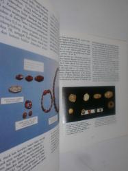 Manik Manik di Indonesia / BEADS in Indonesia