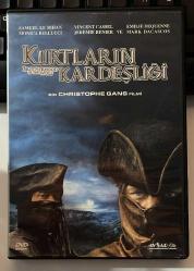 KURTLARIN KARDEŞLİĞİ - BROTHERHOOD OF THE WOLF - BİR CHRISTOPHE GANS FİLMİ - SAMUEL LE BIHAN MONICA BELLUCCI VINCENT CASSEL JEREMIE REINER EMILIE DEQUENNE MARK DACASCOS - AVŞAR FİLM 2005 - TÜRKÇE DUBLAJ VE ALTYAZI SEÇENEĞİ VARDIR...