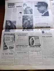 Cumhuriyet Gazetesi - 23 Eylül 1962 - Hastalık Ve Belirtileri Yazan Nadir Nadi Köşe Yazısı - İsmet İnönü CHP Liderliğinden Ve Kabineden İstifaya Dün Davet Edildi - Ferda Güley ve Avni Doğan Fotoğraf - Adalet Partisinin İktidara Gelmesi Planı 1 Günde Suya Düştü - Orta Tedrisatta Sınıf Geçme Usulü Değişiyor - Arjantin'de İç Savaş  Başladı- Tecavüz Olayları İçin İdam Cezası Kabul Edilmezse Kadınlarımız Erkeklere Oy Vermeyecekler - Malul Dul Ve Yetimlere Spor Toto'dan Prim Verilmesi İstendi - Döviz Stokumuz 95 Milyon 900 Bin Dolara Ulaştı - Yer Demir Gök Bakır Yazan Yaşar Kemal Yazı Dizisi - İlhan Selçuk Köşe Yazısı - 27 Mayıs ve Siyasi Rejimimizin Kaderi Yazan Hüseyin Naili Kubalı - Sovyetler Birliği Dışişleri Bakanı Andrei Gromiko Küba İçin Amerika'yı İtham Etti - Liberalizm Mi Sosyalizm Mi Yazan Niyazi Özak - Gecenin Ucundaki Işık Yazan Peride Celal Yazı Dizisi - Hollywood Filmciliği Çöküyor - Elizabeth Taylor Kleopatra Filminde Fotoğraf - Galatasaray Metin Oktay'ın Golüyle Galip