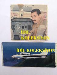 İBRAHİM TATLISES'İN DERGİDEN KESİLME 2'Lİ FOTOĞRAF SETİ - 13 x 5 cm ve 8 x 8 cm EBADINDA - TATLISES UÇAĞINDA KOKPİTTE