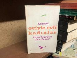 EVİYLE EVLİ KADINLAR