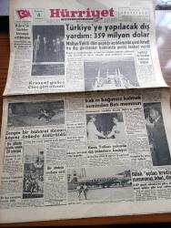 Hürriyet Gazetesi - 4 Ağustos 1958 - Türkiye'ye Yapılacak Dış Yardım 359 Milyon Dolar - Kıbrıs'ta Türkler Himaye Edilmiyor - Kruşçef Gizlice Çin'e Gitti - Irak'ın Bağımsız Kalmak Azminden Batı Memnun - Kasım Gülek Açılan Krediye Memnunuz Fakat Diyor - Acı Hayaller Macera Romanı Yazan Chris Massie Yazı Dizisi - Dedektif Nik'in Maceraları Çizgi Roman - Hürriyet'in 50. Yıldönümü 1908 1958 Yazan Nizamettin Nazif Tepedelenlioğlu Yazı Dizisi - Esir Melek Aşk Ve Macera Romanı Çizen Faruk Geç - Jean Seberg Beyaz Perdeyi Terketmeyecek - Mafia 50 Senedir Amerika'yı Titreten Cinayet Şebekesi Yazan Ed Reid Yazı Dizisi - Gözlerden Uzaklaşınca Dünya Yazan Hüsamettin Müstakimoğlu Yazı Dizisi - Türkiye Atletizm Birincilikleri Sona Erdi - Remondini Milli Takım Antrenörü Mü Oluyor -  Fatoş Çizgi Roman - Güngörmüşler Çizgi Roman - Gökler Hakimi Gordon Çizgi Roman