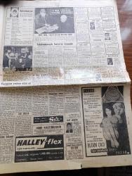 Hürriyet Gazetesi - 10 Aralık 1966 - Erzurum Dumlu Nahiyesinde 247. Piyade Alayı Karargahında Meydana Gelen Yangın Sonunda 65 Er Şehit Oldu - Yangından Ağır Yanıklarla Kurtulan Asker Sayısı 27 -  Yaralı Askerler Erzurum'da Mareşal Fevzi Çakmak Askerî Hastanesi'nde Tedavi Altına Alınmıştır - Yangına Sebep Olan Er Sağ - Al Bayrağa Sarılı 65 Tabut Geçerken Oktay Köse Yazıyor - Kumandan Dahi Bilgeataç Ağlıyor - Polis Katili İrfan Vural Yakalanmadan Suriye'ye Kaçacaktı-  Beyaz Rüya Aşk Ve Macera Romanı Çizen Faruk Geç - Burç Falınız - Unkapanında Turistik Gazinolar Yapılacak -  Vat 69 Viski - Bizimkiler Yazan Kemal Bisalman Çizen Sezgin Burak - Ediz Hun Fatma Girik'i Evire Çevire Dövdü - Türkan Soray'ın Yeni Fiyatı 75.000 Lira - Belgin Doruk Bebek Hazırlığına Başladı - Ferdi Özbeğen Beatles Tipi Müziğe Başladı - Rüçhan Çamay Beğenildi - Güngörmüşler Çizgi Roman - Gökler Hakimi Gordon Çizgi Roman - Fatoş Çizgi Roman - Dedektif Nik'in Maceraları Çizgi Roman - İstanbul'da Sevilen 15 Şarkı