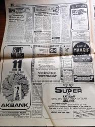 Hürriyet Gazetesi - 29 Aralık 1973 - Tarihte Bir Sayfa Daha Kapandı İsmet İnönü Hayata Veda Etti - Mevhibe İnönü Fatiha Okudu - Paşa Maltepe Camiinin Avlusuna Girerken İçeriden Cemaatle Vaaz Eden Lütfi Doğan'ın Sesi Yükseliyor Hayat Yeni Bir Hayatla Başlar - İsmet İnönü'nün Na'şını Yaşıyan Top Arabasını Harbiyeliler Çekerek Anıtkabir'e Götürdü - Mevhibe İnönü Top Arabasının Önünde Durdu Ve Günaydın Paşam Diyerek Ağladı - Ankara Dün Bir Tarih Yaşadı Fotoğraf-  Doğudan Gelen Mektup - Bayan İnönü Ağlıyordu Beraberinde Ne Güzeldik - İsmet İnönü'nün Cenaze Töreni de Notlar Yazan Behiç Aşçı - Mevhibe Hanım'ın Verdiği La İlahe İllallah Yazılı Yeşil Saten Paşa'nın Göğsü Üzerine Kondu - Taksim Alanının Adı İnönü Alanı Olarak Değiştirildi - İnönü'yü Anlatmak Yazan Oktay Ekşi - Mevlana Cüneyt Gökçer Ve Kerim Afşar - Mevlana Yazan Metin Sosyal Yöneten Atıf Yılmaz - Bizimkiler Çizgi Roman - Yılların Özlemi Yazan Ve Çizen Faruk Geç - Fatoş Çizgi Roman - Güngörmüşler Çizgi Roman - Burç Falınız