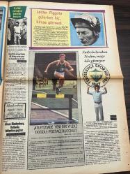 MİLLİYET SPOR GAZETESİ - 14 KASIM 1973-fazlı arınç-alman futbol Ligi-Arif Nusret say-Aziz Çöl-Tuğrul’u milli takım-bülent oral-Ergün emek-Nezih alkış-Türkiye liginde sonuçlar ve puan durumu-Göztepe-Dünya Kupası’ndaki son maçımız-iki jimnastikçi kız-İranlı Yüzücüler-Müjdat gezen-Reha eruş-vasil aleksiev -Fenerbahçe-İskender Songur-Hatayspor-üçüncü ligde liderler yerini koruyor-Samsunspor-Kamuran Sümercan-lester piggotu -Yavuz Bayraktar-Yavuz üzgün-Nurhan Aydın-Oğuz Tongsir