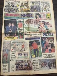 MİLLİYET SPOR GAZETESİ - 26 NİSAN 1982-kader Ibrahimbegović-Beşiktaş-İhsan biricik-Feriköy Süleymaniye Sirkeci ikinci Lig-eczacıbaşı violet -Paşa Hüseyin-Alibeyköy Edirne maçı-İlhan Söyler-ikinci Türkiye ligi grubunda durum-Karagümrük-Düzce Spor-İstanbulspor-Kırklareli-Yedikule hasköy-Beylerbeyi Karabük maçı-Bayern Münih-Türkiye yıldızı erkekler Handball Şampiyonası sonucu-İstanbul küçük erkekler basketbol Ligi-İstanbul birinci küme voleybol Ligi-İstanbul üçüncü küme voleybol Ligi-Spor Toto tahmin cetveli-İstanbul Bayanlar basketbol Ligi-Beşiktaş-Muhammed Ali-İstanbul amatör Ligi-Fenerbahçe-Beşiktaşlı Fikret-erica mes-tezel Gürsel-İspanya ligi-Real Madrid-13 güreşçimizin sınava-Salih Bora-bronz madalya Serhat Karadağ-Oktay Aktaş-
