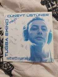 CÜNEYT ÜSTÜNER TUĞBA EKİNCİ Bİ GÖRSEM CD
