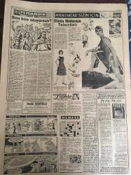 YENİ SABAH GAZETESİ 25 MAYIS1961 YIL :24 SAYI :7974---Gürsel ,Amerikalı yazarlara Adalet Divanı Hürdür Dedi --Tevfik İleri CHP nin iktidara gelmesini temenni ederim dedi --Bölükbaşı İktidar Sırası Bizde Dedi --İmralı da çekilen telsiz telaş yarattı --Bir öğrenci ,bir mühendisi 7 kurşunla vurup öldürdü --Sigara fiyatları indirilmeyecek --Kral Hüseyin Nikahlanıyor ---Devlet ve otomobil :Siyavuşgil ---Radyo Programları ---Basketbol da Belçika yı 80-57 yendik --Ordu futbol takımımız Fransa ile karşılaşıyor---Güreş Milli Takımımızı Japonya ya Uğurladık --Bir lig maçı :Vefa -Altınordu ---Varan :2 G.Kılıç da Özyurt u itham etti --Suat dün Milli Takım kampından ayrıldı --Bulgarlar Güreşçimizi serbest bıraktı --750.000 kişi Arafat çıkacak ---Basın -İlan Yönetmeliği Yayınladı ---Büyük Bayram --508 Fetih yıldönümü programı hazırlandı --Sinemalar :Atlas :Aramızda Bir Casus ,Emek :Uçan Cambazlar ,Konak :Dünyanın en güzel kadını ,--