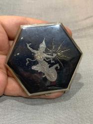 Tayland gümüş pudriyer