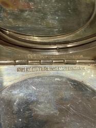 Tayland gümüş pudriyer