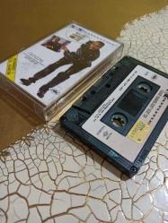 MC HAMMER  * PLEASE HAMMER DON'T HURT 'EM * KASET