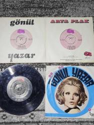 Gönül Yazar Gönül Akkor Mediha Şen Serap Mutlu 45'lik Plaklar