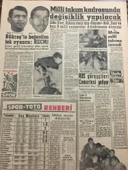 YENİ SABAH GAZETESİ 10 EKİM 1961 YIL :24 SAYI :8109---Seçim suçları :Adliye 25 Örfi İdare 26 Tevkif Yaptı --Bölükbaşı ,kürsüden inerken fenalık geçirdi ---Adalet Divanı Yarın Yine Vazifeye Başlıyor --Tütün suiistimali tahkikatı ilerliyor --Otomobil hırsızlarına polis ateş etti ,bir kız yaralandı --Seçimi bekliyoruz :Siyavuşgil ---Bu yıl sularımızda bol balık akını var ---Sinemalar :Atlas :Tatlı Hayatlar ,İnci :Ölüm Film ,Konak :Sihirli Eller ---Milli takım kadrosunda değişiklik yapılacak ---Bükreş te beğenilen tek oyuncu :Necmi --Rus Güreşçileri Cumartesi Geliyor --Metin Milli Takıma İstendi ---İzmirli Hakemlerin Protestosu ---Oy nasıl verilir ?--Ertuğrul Akça beraat etti ---Ş.Erdem Açıklaması --Pazar akşamına kadar 150  vakaya el konuldu--