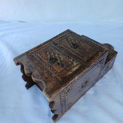 Ahşap Oyma 3 Katlı Kutu