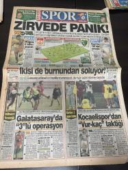 SABAH SPOR GAZETESİ -16 EKİM 1993-Galatasaray Kocaelispor maçı-Süleyman Rado-Kocaelispor’da Burkaç taktığı-Saim Ertürk-Jan devletığlu-Bursaspor-Bahri Atalay-İstanbul atyarışı-Aykut akıcı-Zeytinde üç puan 7 milyon-Sarıyer-Bursa-üçüncü ligde on maç var-Fenerbahçe Arçelik-uluslararası futbol antrenörleri-UEFA Kupası’ndaki temsilcimiz-Türkiye voleybol Ligi’nde bugün-Turgay Şeren-Beşiktaş-Fenerbahçe- Murat deveci-Aykut akıncı-puan durumu-Cevat kol-jübile isteyen Tanju İstanbulspor‘la anlaştı-karaboğa Ünal