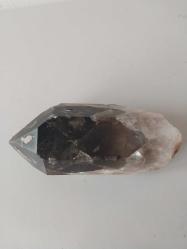 Dumanlı Kuvars Kristal Taş. 5 x 12 cm. 371 gr.
